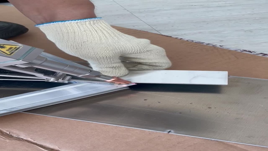 레이저 용접기 - 알루미늄 용접